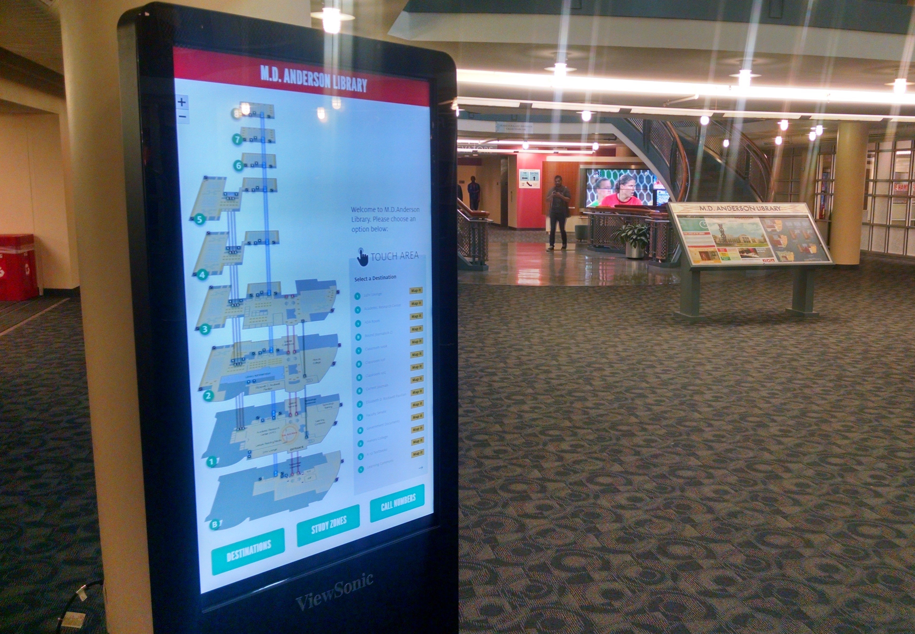Digital Signage